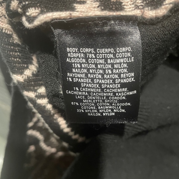 Anthropologie Knitted & Knotted Brand Sweater - Picture 4 of 13